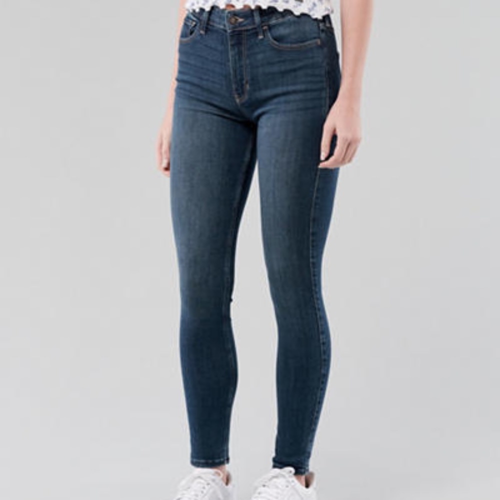 Hollister high rise super skinny jeans size 00R